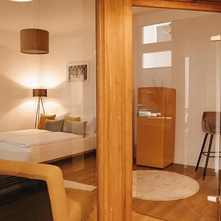 アパート Im Zentrum Mit Parkplatz & Neuem Badezimmer マクデブルク