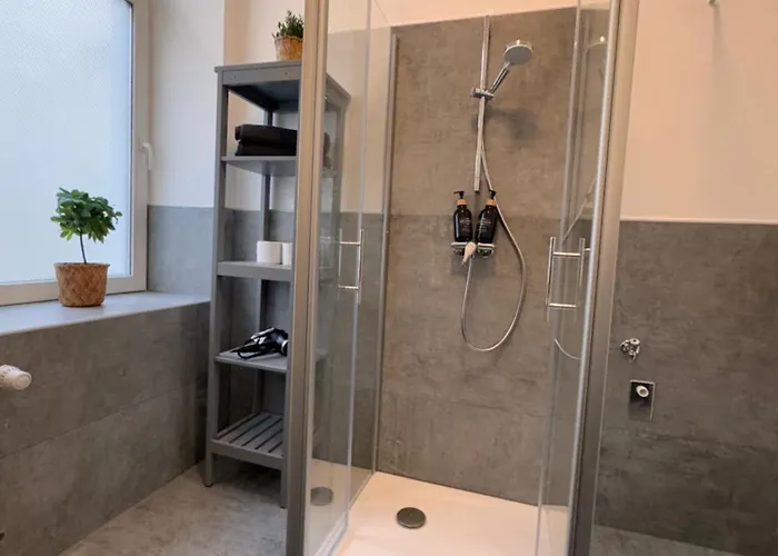 アパート Im Zentrum Mit Parkplatz & Neuem Badezimmer